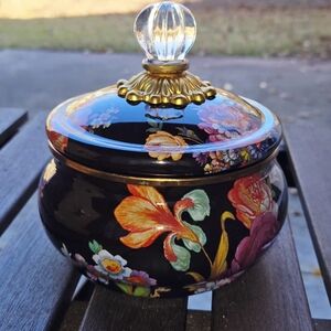 MacKenzie-Childs Flower Market enamel squashed pot Black Floral